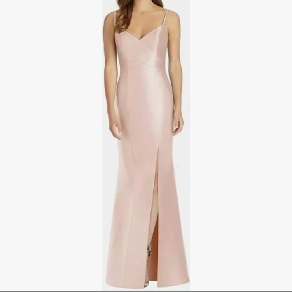 Alfred Sung Women's Sleeveless Trumpet Dress Gown Size 8 Cameo Satin Twill